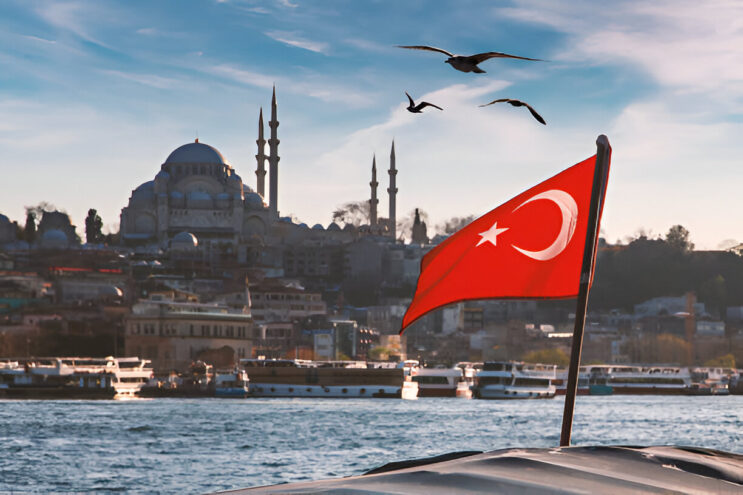 tukey flag Turkey Visa for Indian traveller